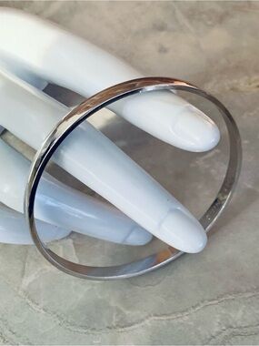 Kate Spade "Idiom Bangle” Find The Silver Lining Solid Bangle Bracelet